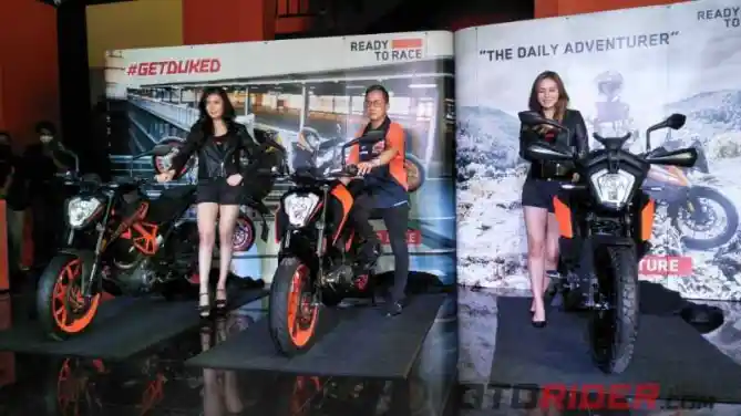 Launching KTM 250 Adventure, New Duke 250, New Duke 200