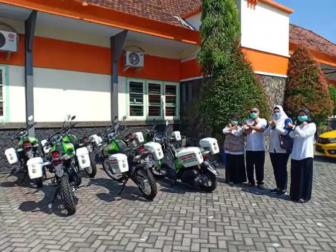 Lexi dan WR 155R Dinkes Kediri