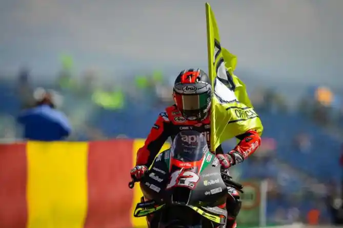 Maverick Vinales Aprilia