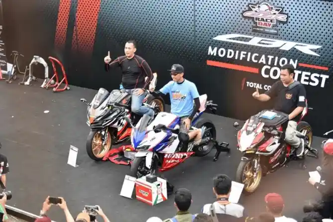 Modifikasi CBR Race Day 2019