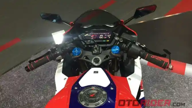 Modifikasi Honda All New CBR150R 2021