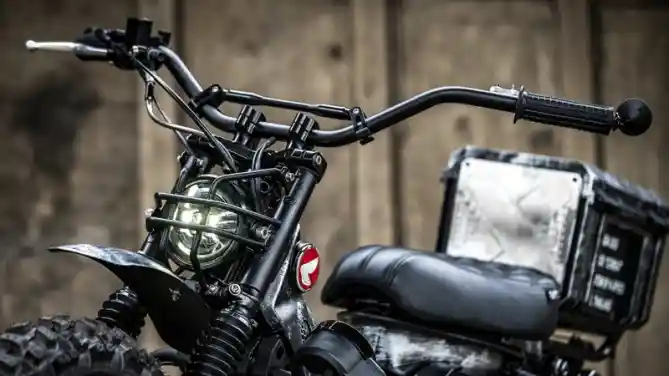 Modifikasi Honda CT125 Scrambler