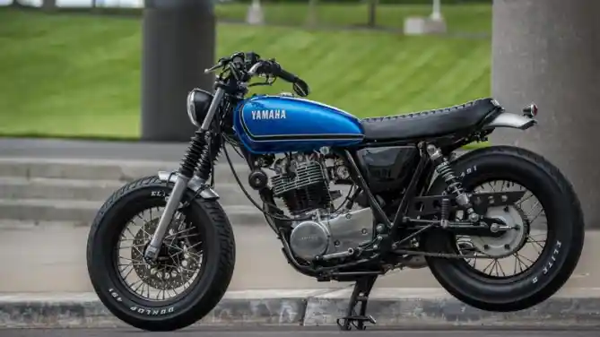 Modifikasi Yamaha SR400 Berjuluk 'Fat SR'