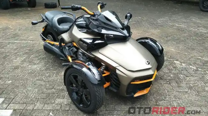 Motor roda tiga atau trike Can-Am Ryker dan Spyder