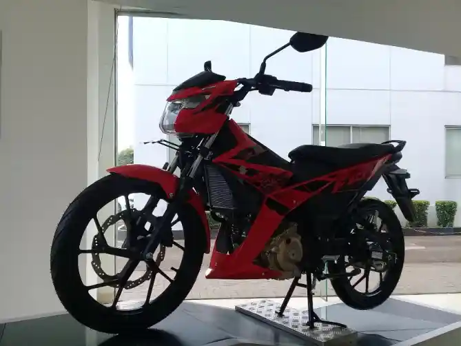 Motor Suzuki