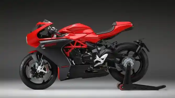 MV Agusta Superveloce 800