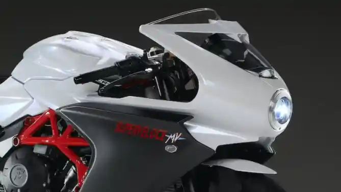 MV Agusta Superveloce 800