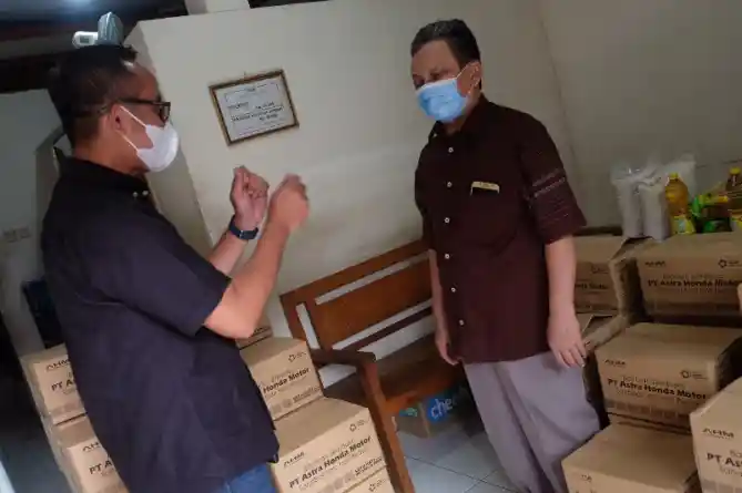 Paket Donasi Sembako AHM