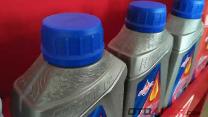 Pelumas dan Oli Mesin Motor Federal Oil