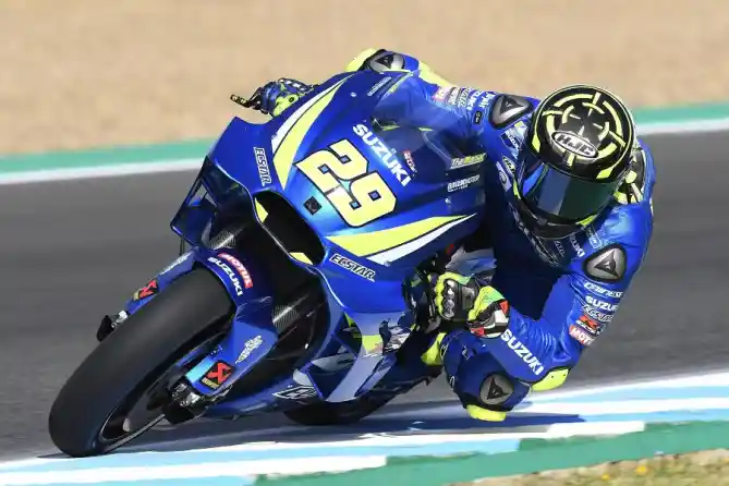 Pembalap Suzuki MotoGP