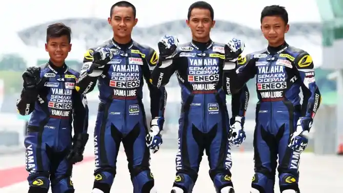 Pembalap Yamaha Racing Indonesia