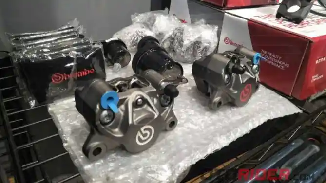 Perangkat rem master rem dan kaliper Brembo ultra speed racing