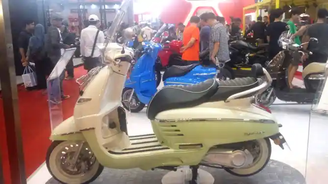 Peugeot Scooter