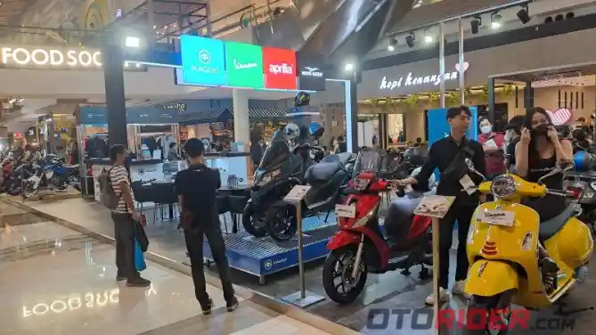 Piaggi Gelar Pameran di Mall Kota Kasablanka