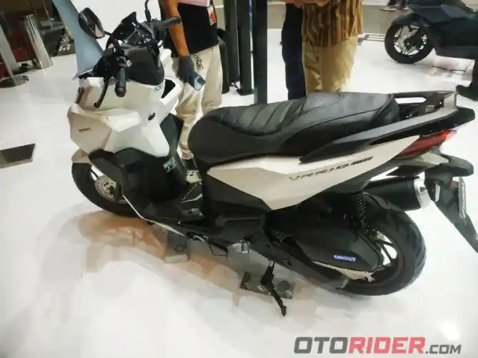 Promo Honda Vario 160 Di IIMS 2022