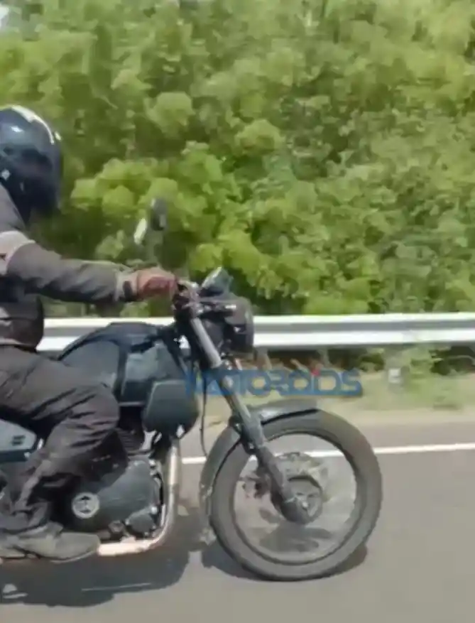 Royal Enfield Himalayan Spy Shot