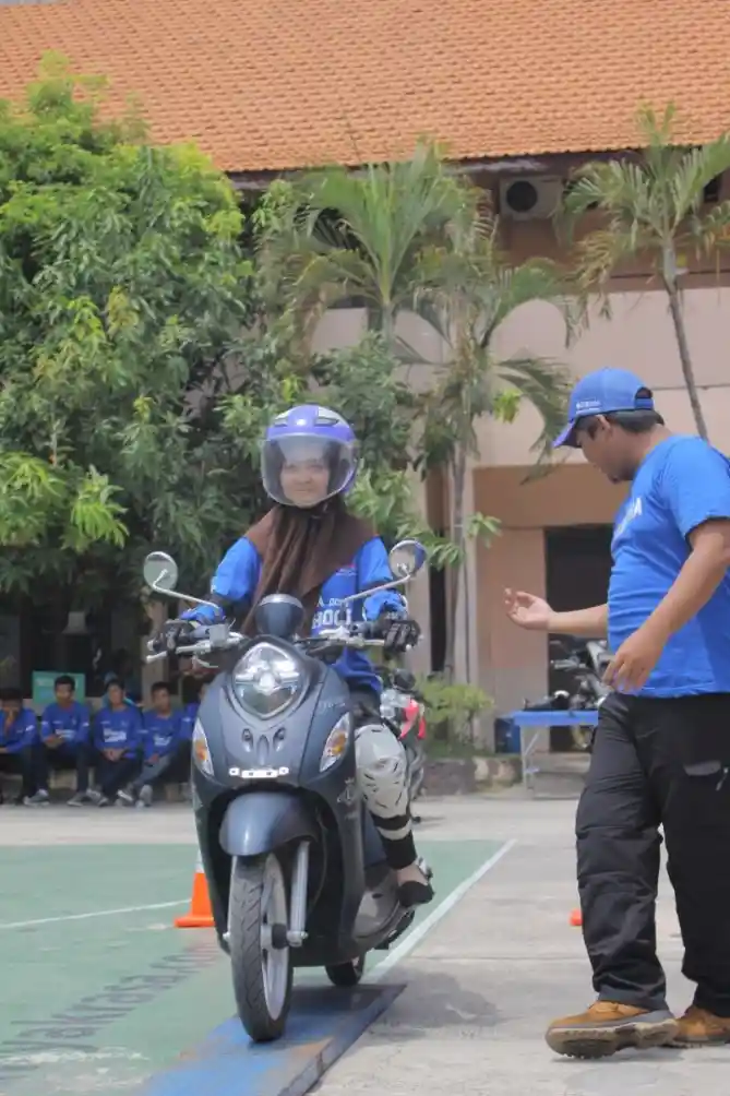 Safety Riding Yamaha Riding Academy