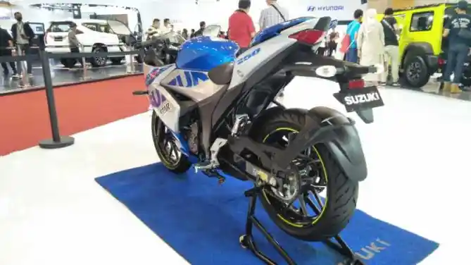 Suzuki Gixxer SF 250