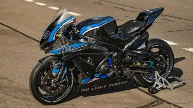 Suzuki GSX-R1000 Full Carbon