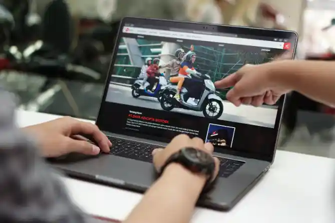 Tampilan website baru daya adicipta motora/ honda