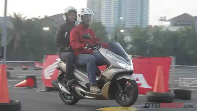 Test Ride All New Honda PCX 150