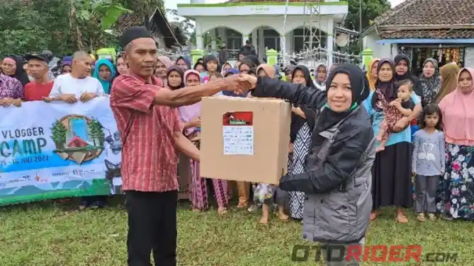 Turing Pakai Honda CB150X dan Honda Vario 160 Ke Subang