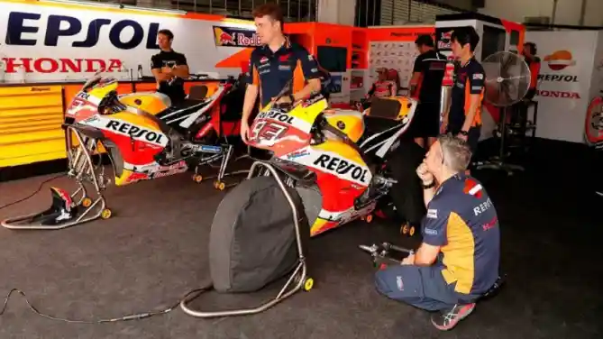 repsol, marc marquez