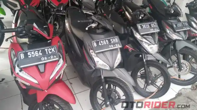 Honda Vario 125 cc Bekas