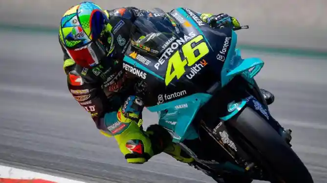 Valentino Rossi dan Pol Espargaro