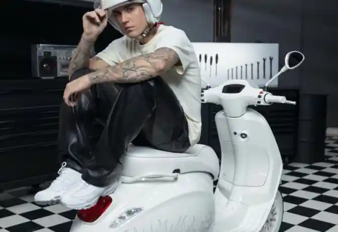 Vespa Edisi Justin Bieber