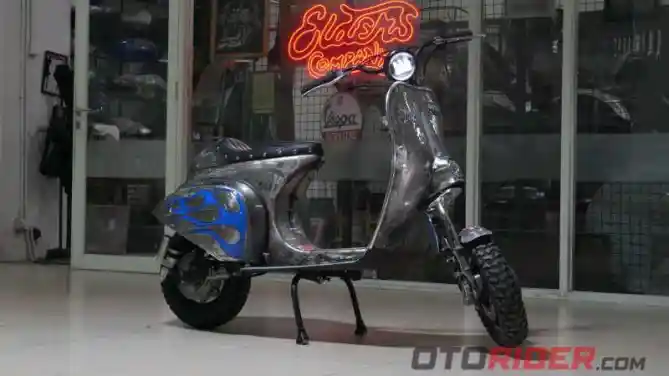 Vespa Listrik Elettrico Elders Garage