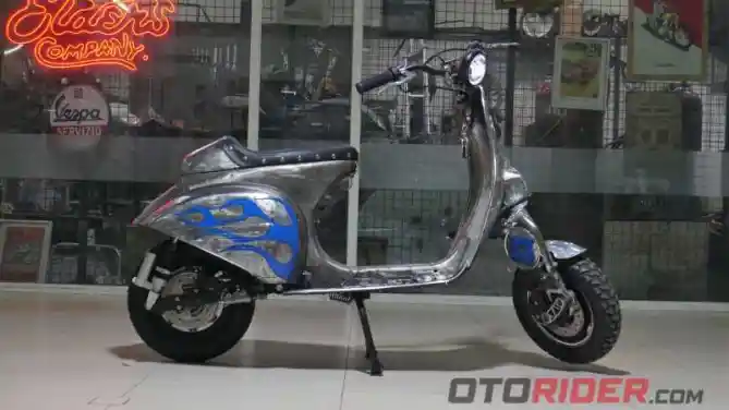 Vespa Listrik Elettrico Elders Garage