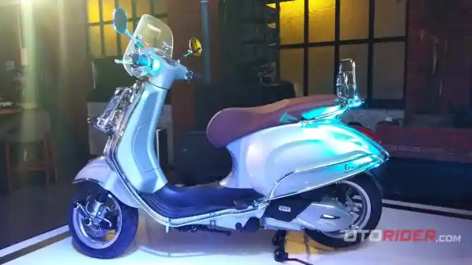 Vespa Primavera 150 i-Get ABS