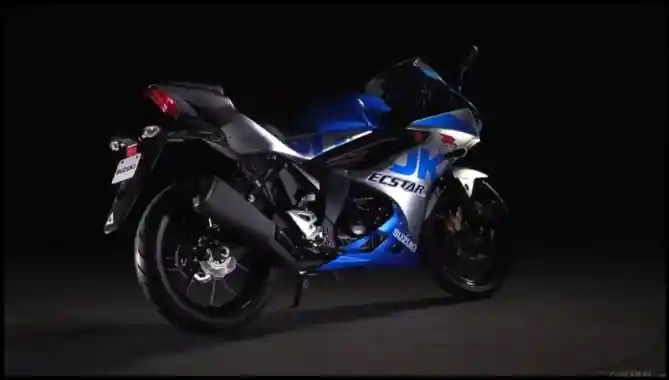 Warna Baru Suzuki GSX-R150