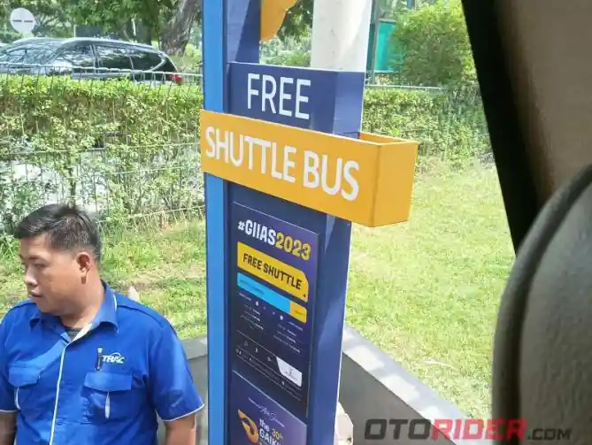 shuttle bus giias 2023 bintaro xchange