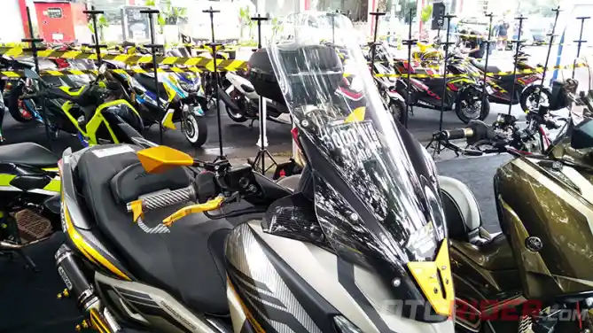 Windscreen Yamaha XMax pakai NMax