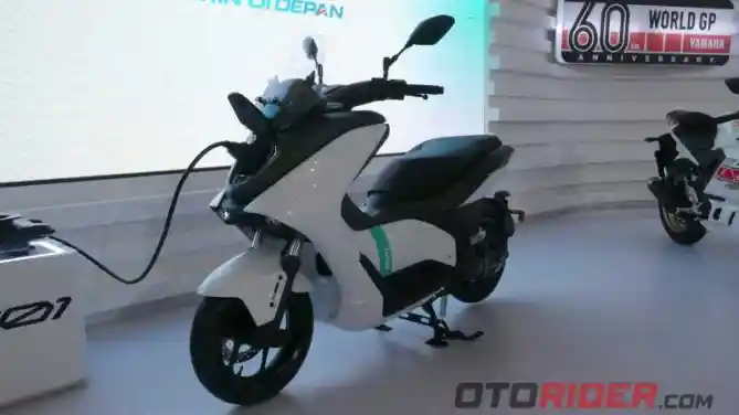 Yamaha E01 IIMS Hybrid 2022