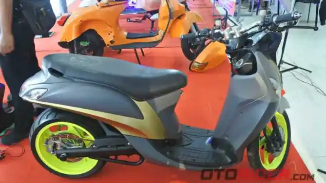 Yamaha Fino dan Vixion Listrik