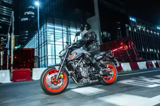 Yamaha MT-07 2021