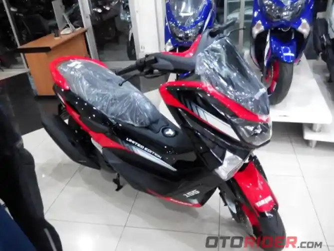 Yamaha NMax Custom