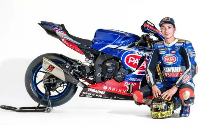 Yamaha R1 Toprak Razgatlioglu