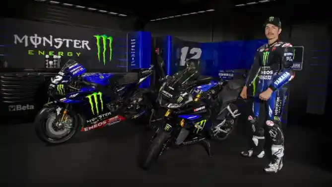 Yamaha R15 Livery Monster Energy