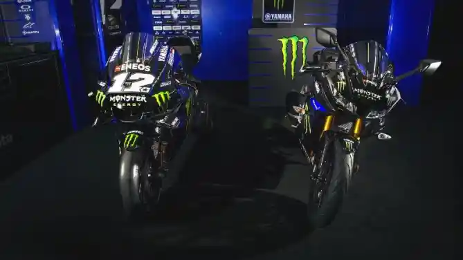 Yamaha R15 Livery Monster Energy