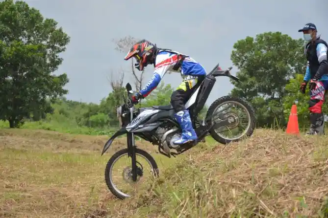 Yamaha Riding Experience WR 155R