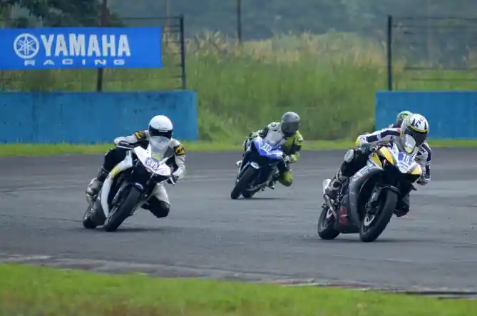 Yamaha Sunday Race