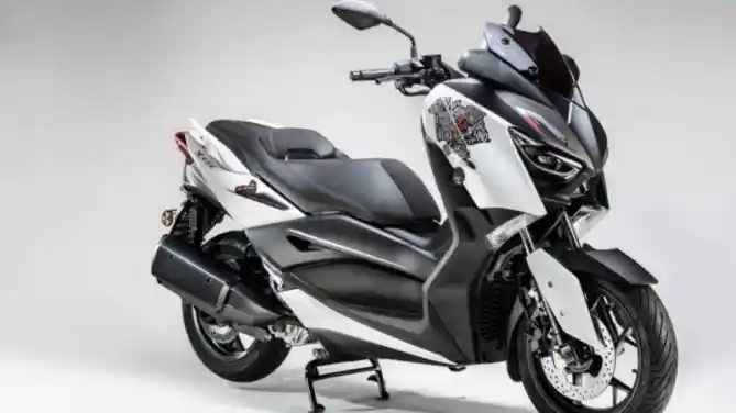 Yamaha XMax 300 Roma Edition