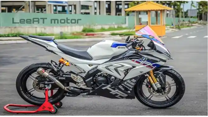 YZF-R15