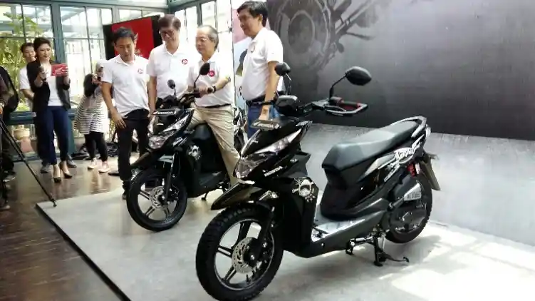  Honda  BeAT  Street  Resmi Mengaspal Harga  Rp 15 4 Juta