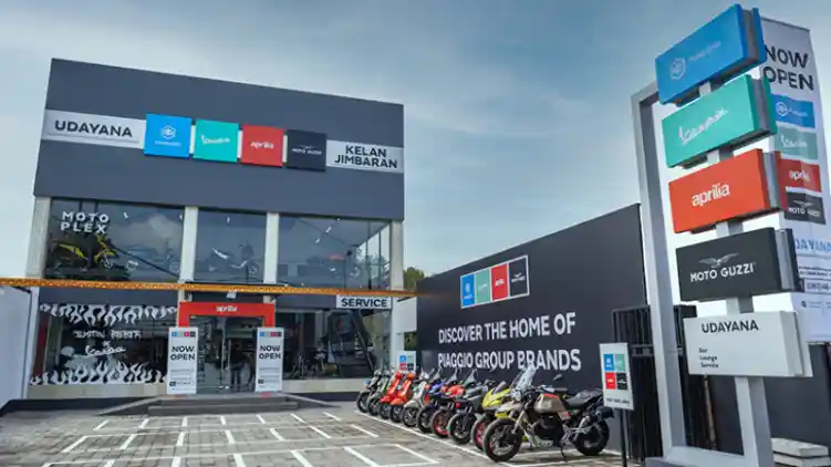 Piaggio Indonesia Resmikan Dealer Motoplex Anyar di Bali