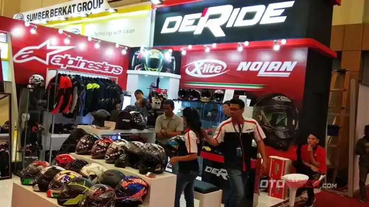 DeRide Store Hadir Di IMOS Dengan Promo Trade In Helm Dan Diskon Besar